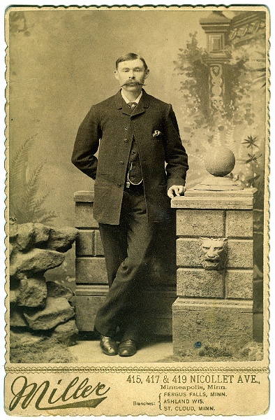 jz_065.jpg - Unknown man
